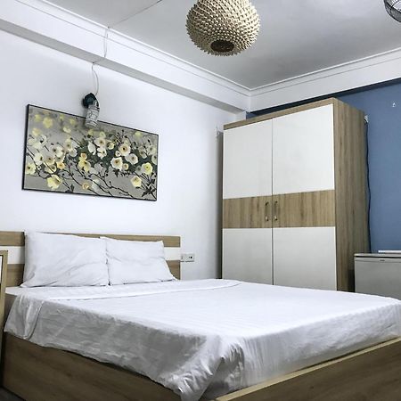 The Autumn Homestel Hanoi Exterior photo