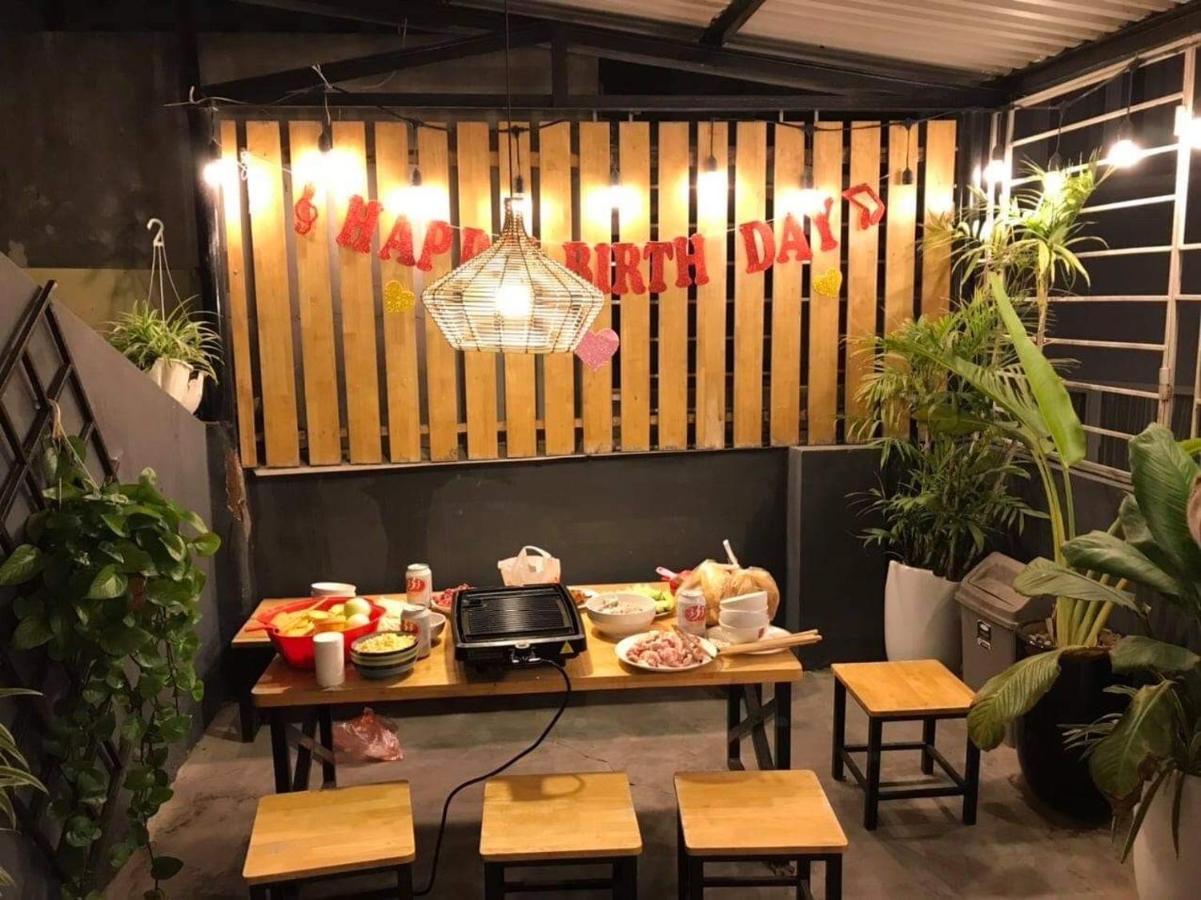 The Autumn Homestel Hanoi Exterior photo
